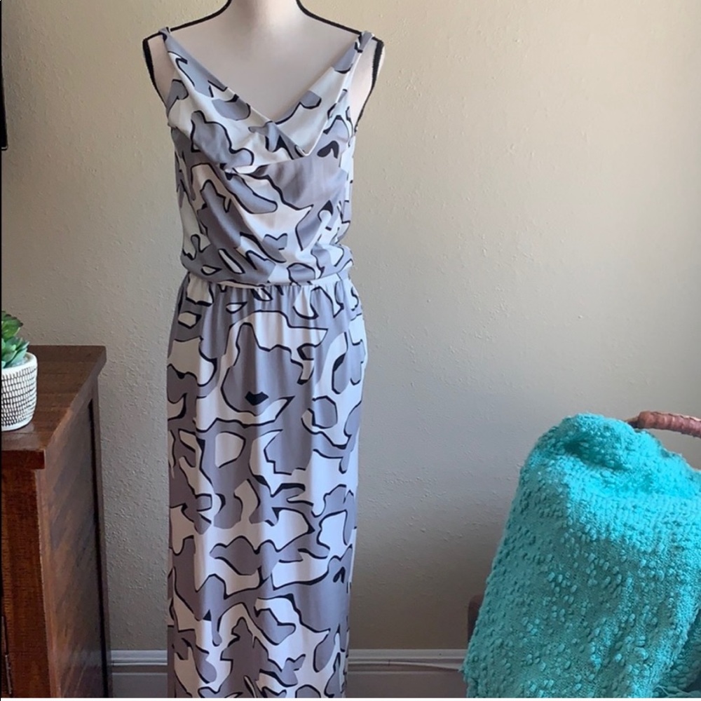 Diane Von Furstenberg silk yahzi maxi dress size 4